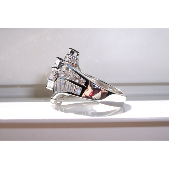 925 STERLING SILVER Marquise & Baguette Cubic Zirconia Cocktail Ring - Picture 7 of 13